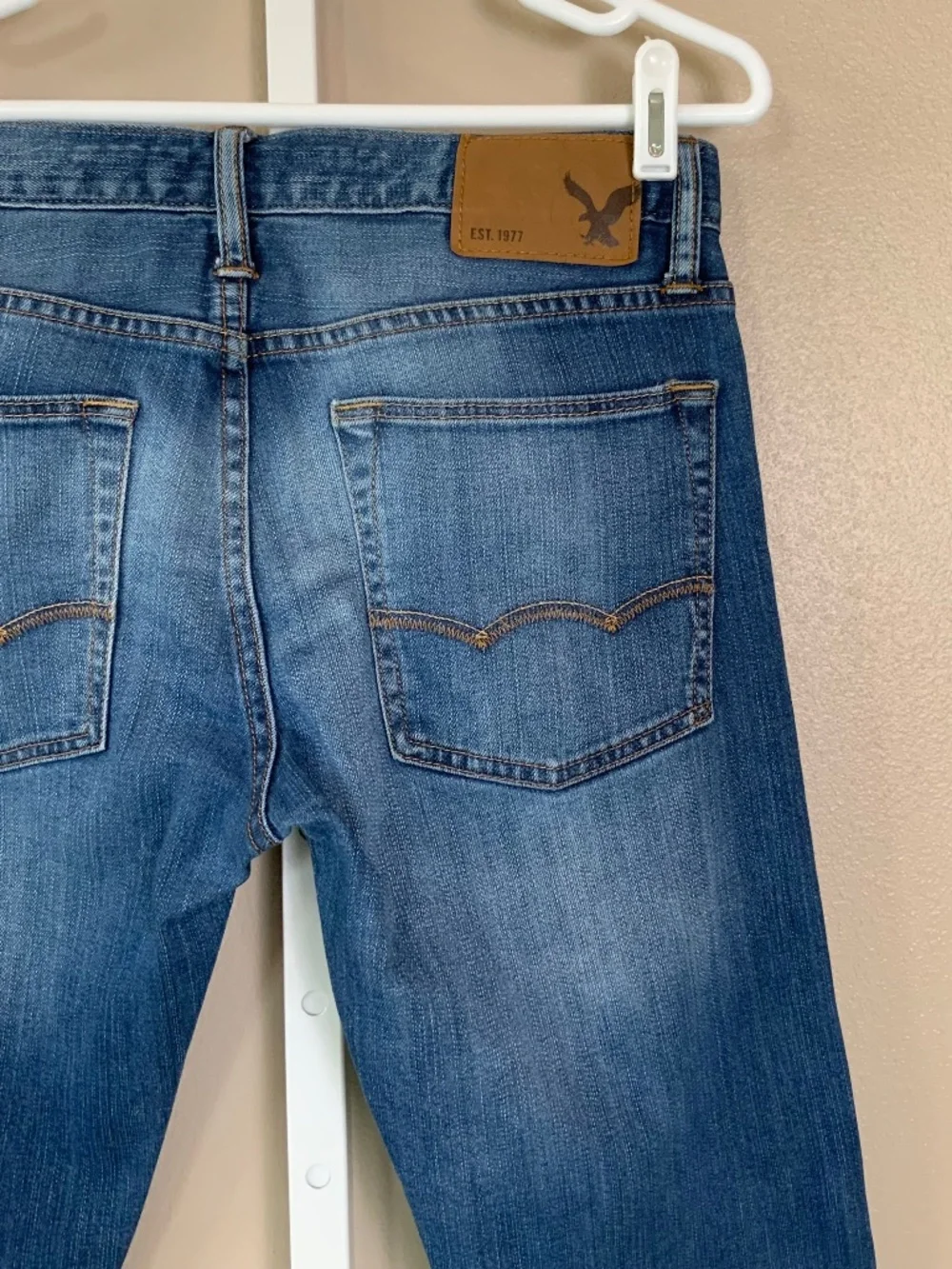American Eagle Distressed Wash Slim Jeans